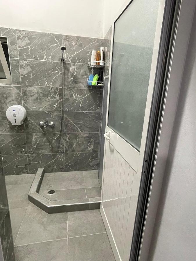 Apartament Gjergji Saranda Kültér fotó